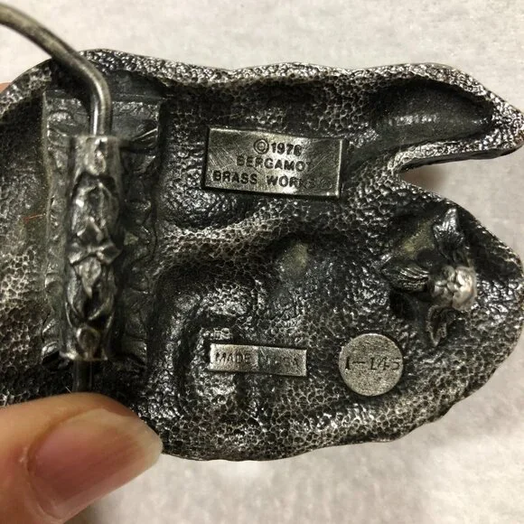 Vintage 1978 Bergamot Brass Works Polar Bears Belt Buckle USA 70's Unisex - Picture 6 of 9